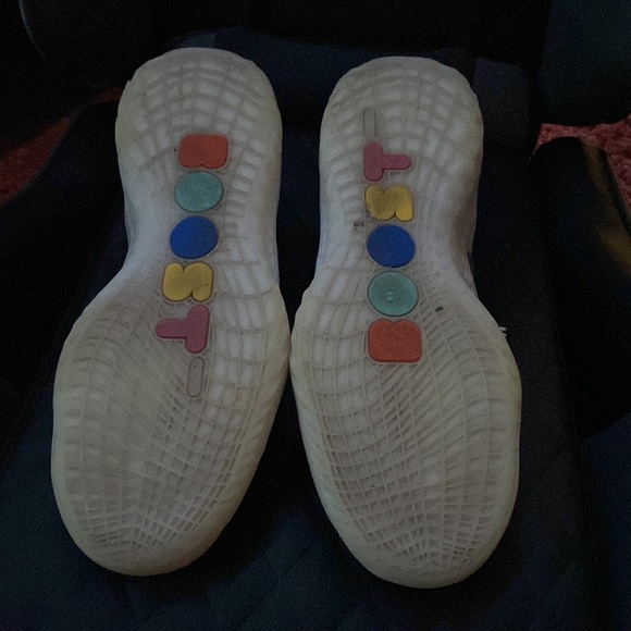 Harden 5 basketball shoes size 13 - Picture 3 of 4